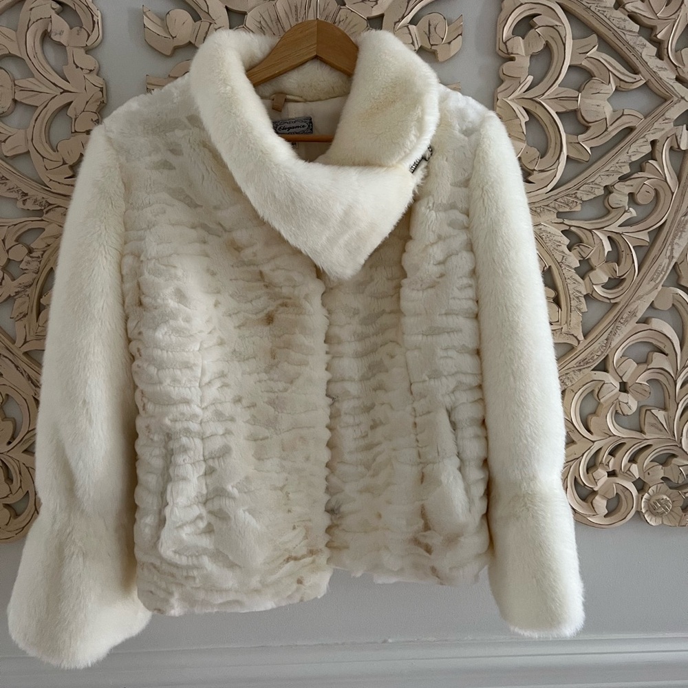 From Europe Cream Teddy Jacket Faux Fur